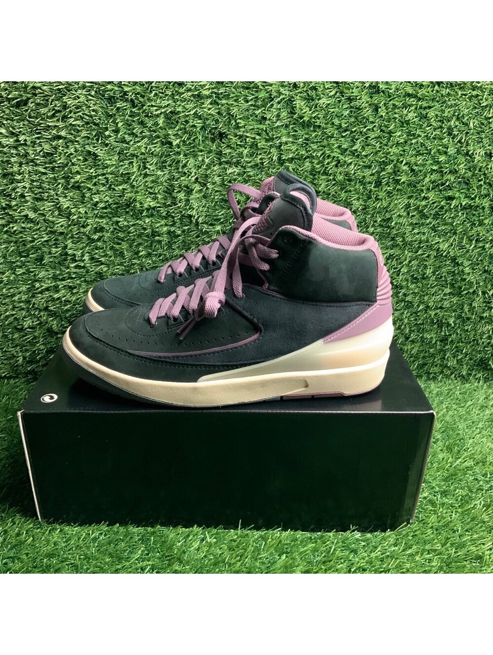 Nike Air Jordan 2 Retro Off Noir-Mauve Womens Sz 11-Mens Sz 9.5